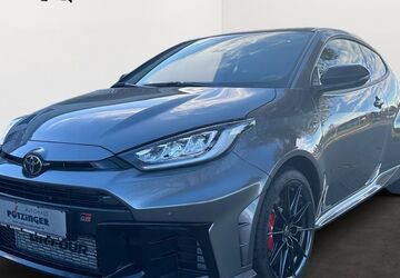 Toyota Yaris 1.250 km 46.490 &euro; Miesbach 83714