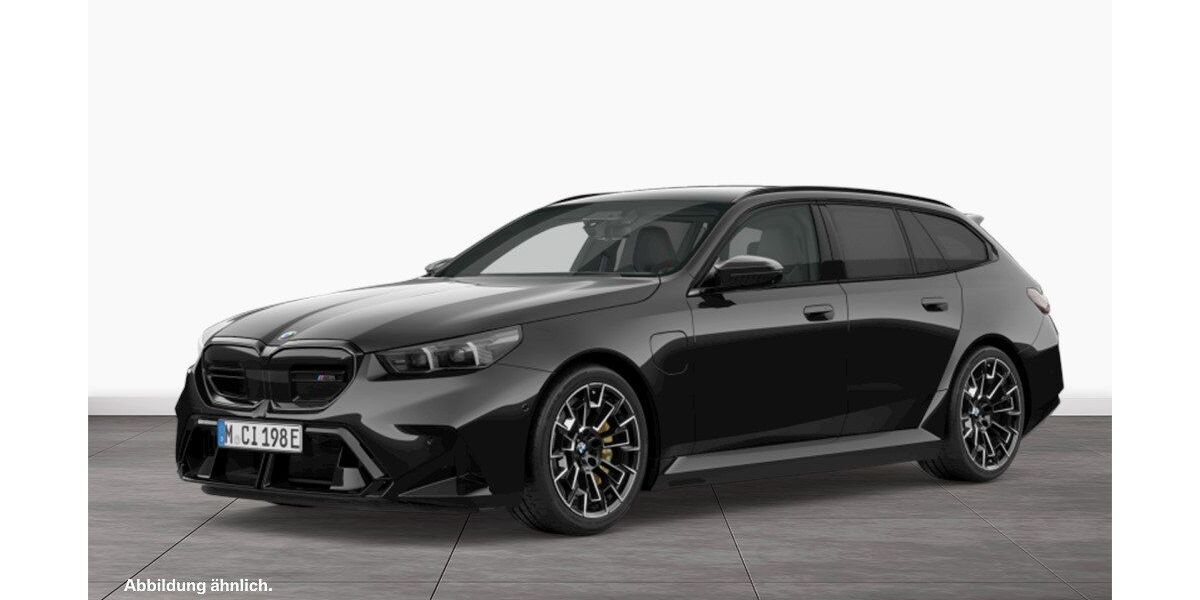 BMW M5 7.727 km 136.450 &euro; Rosenheim 83026
