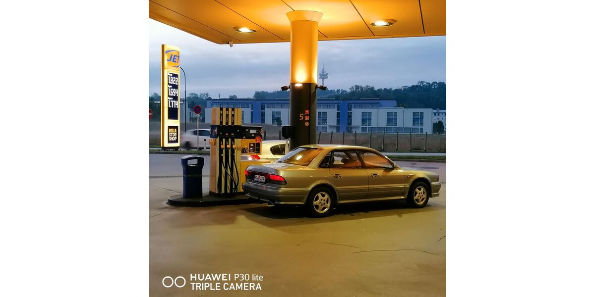 Mitsubishi Sigma 158.000 km 10.500 &euro; Aying 85653