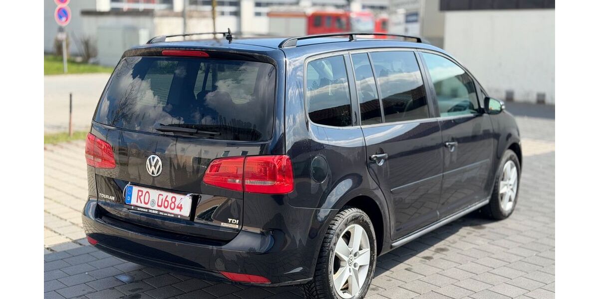 VW Touran 306.000 km 4.999 &euro; Rosenheim 83024
