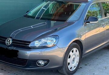 VW Golf 141.000 km 6.850 &euro; Rosenheim 83026
