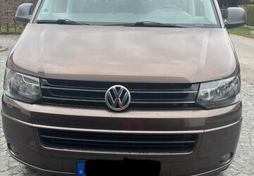 VW T5 Multivan 261.000 km 13.900 &euro; Rohrdorf 83101