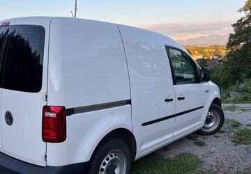 VW Caddy 85.333 km 12.400 &euro; Rosenheim 83024