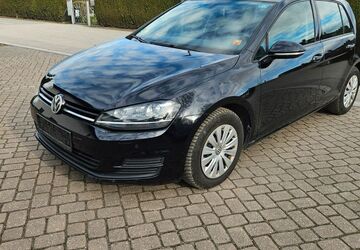 VW Golf 266.000 km 7.600 &euro; Rosenheim 83026
