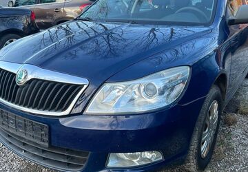 Skoda Octavia 179.000 km 2.950 &euro; Rosenheim 83026