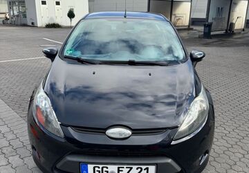Ford Fiesta 228.500 km 1.700 &euro; Rott am Inn 83543
