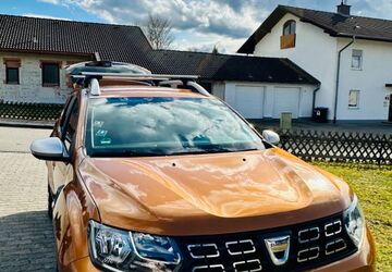 Dacia Duster 166.000 km 8.600 &euro; Pittenhart 83132
