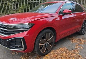 VW Touareg 27.000 km 64.498 &euro; Rosenheim 83022