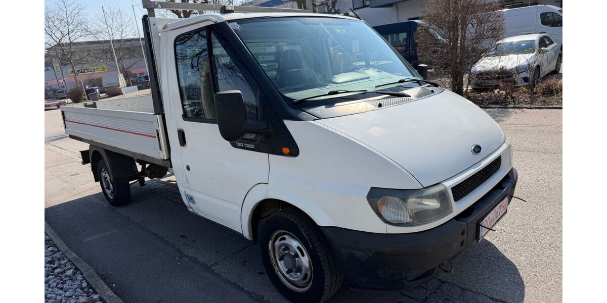 Ford Transit 208.000 km 2.900 &euro; Rosenheim 83026