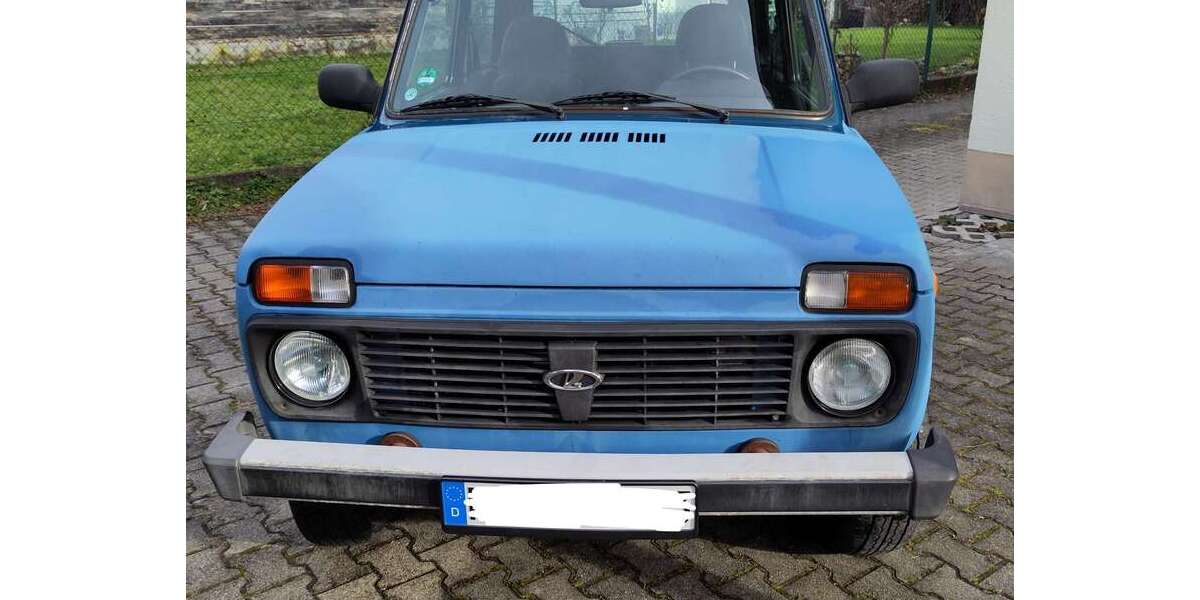 Lada Niva 83.750 km 4.799 &euro; Kolbermoor 83059