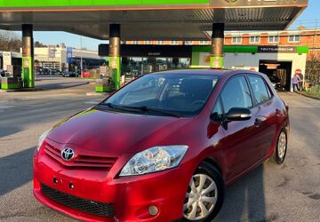 Toyota Auris 229.342 km 3.999 &euro; Kolbermoor 83059