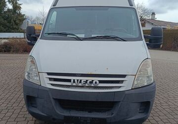 IVECO Andere 381.000 km 2.700 &euro; Rosenheim 83026