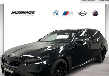 BMW M5 4.900 km 136.990 &euro; Rosenheim 83026