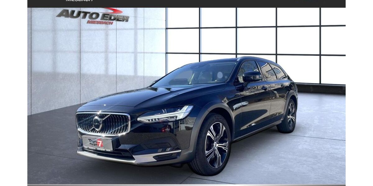 Volvo V90 Cross Country 89.000 km 33.490 &euro; Miesbach 83714