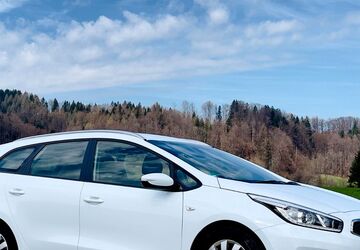 Kia ceed / Ceed 111.000 km 9.100 &euro; Rosenheim 83022