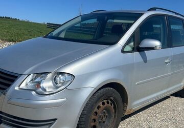 VW Touran 259.167 km 1.300 &euro; Pittenhart 83132