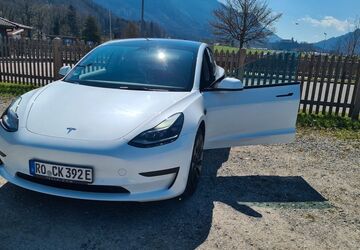 Tesla Model 3 54.500 km 26.300 &euro; Aschau i. Ch. 83229