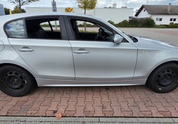 BMW 116 181.000 km 2.699 &euro; Rosenheim 83022