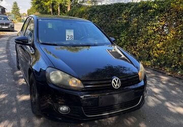VW Golf 229.759 km 2.699 &euro; Rosenheim 83026