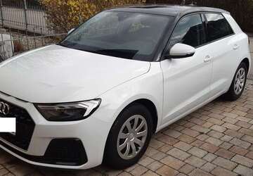 Audi A1 64.200 km 17.200 &euro; Stephanskirchen 83071