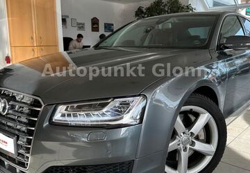 Audi A8 153.609 km 26.990 &euro; Glonn 85625