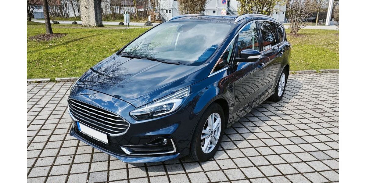 Ford S-Max 49.500 km 22.999 &euro; Brannenburg 83098