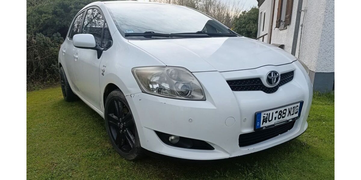 Toyota Auris 173.000 km 3.000 &euro; Kolbermoor 83059