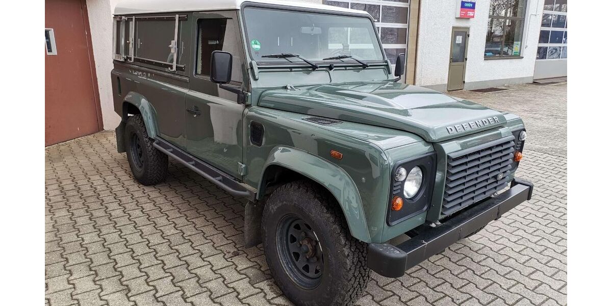 Land Rover Defender 14.800 km 63.500 &euro; Rosenheim 83024