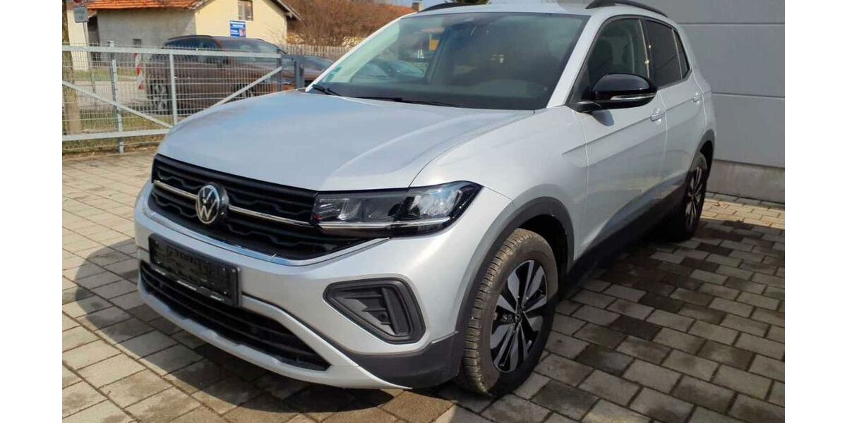 VW T-Cross 7.798 km 25.930 &euro; Bruckmühl 83052