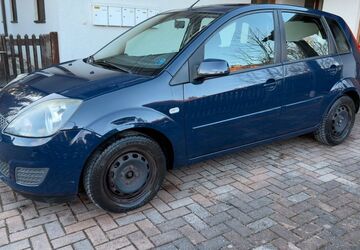 Ford Fiesta 89.000 km 2.999 &euro; Raubling 83064