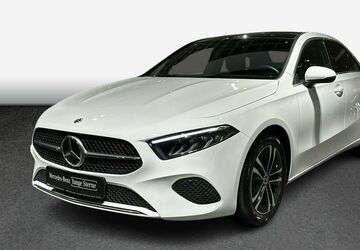 Mercedes-Benz A 180 21.477 km 29.990 &euro; Raubling 83064
