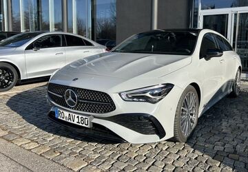 Mercedes-Benz CLA 200 Shooting Brake 8.000 km 39.900 &euro; Raubling 83064