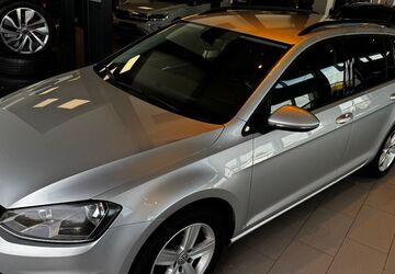 VW Golf 194.780 km 8.900 &euro; Bad Endorf 83093