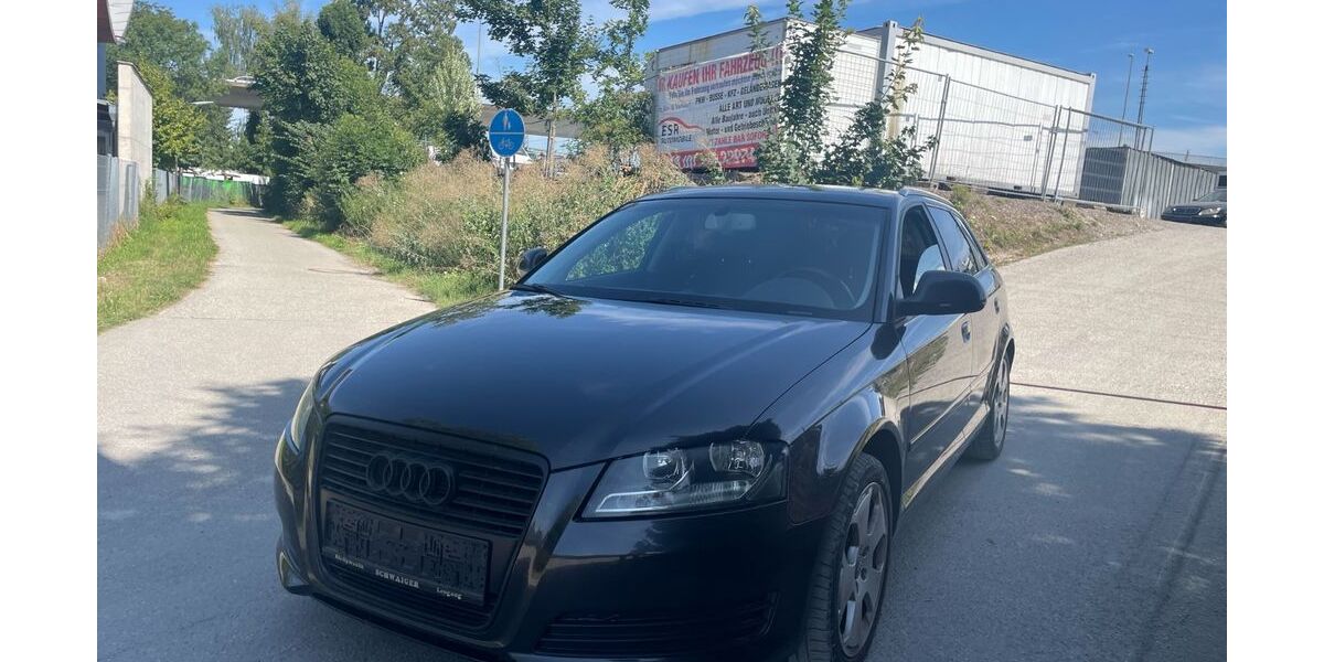 Audi A3 227.986 km 2.299 &euro; Rosenheim 83026