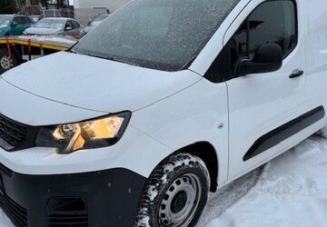 Peugeot Partner 116.000 km 7.900 &euro; Prien-Bachham 83209