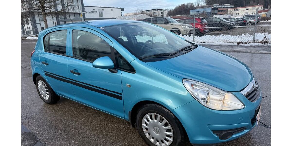 Opel Corsa 83.000 km 2.450 &euro; Rosenheim 83026