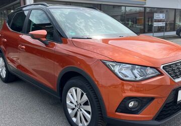 Seat Arona 120.000 km 10.750 &euro; Bad Endorf 83093