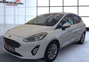 Ford Fiesta 32.786 km 11.880 &euro; Rosenheim 83022