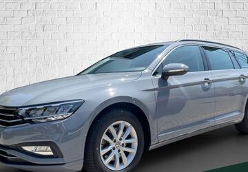 VW Passat Variant 29.546 km 30.490 &euro; Wasserburg am Inn 83512