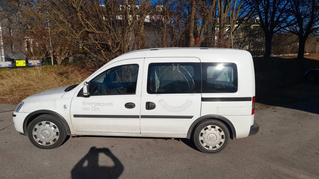 Opel Combo Life 134.538 km 1.700 &euro; Frasdorf 83112