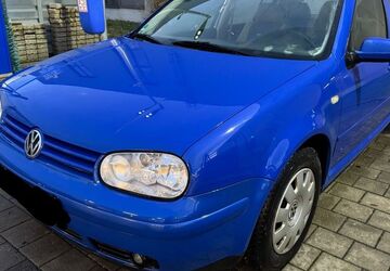 VW Golf 169.000 km 950 &euro; Rosenheim 83026