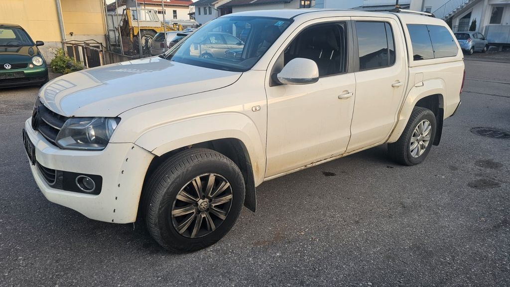 VW Amarok 240.500 km 7.999 &euro; Raubling 83064