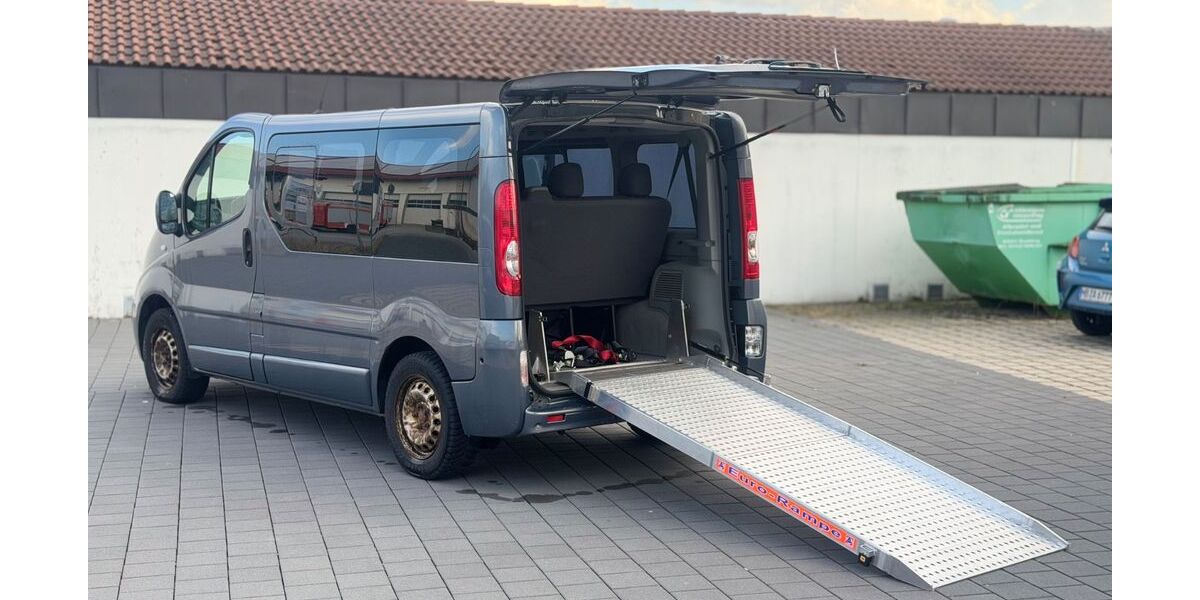 Opel Vivaro 370.000 km 6.999 &euro; Rosenheim 83024