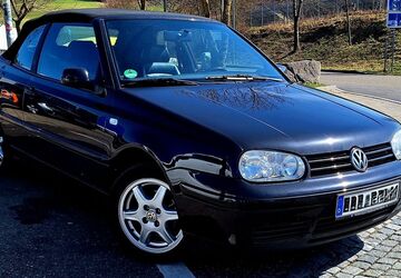 VW Golf 105.000 km 9.250 &euro; Baiern 85625