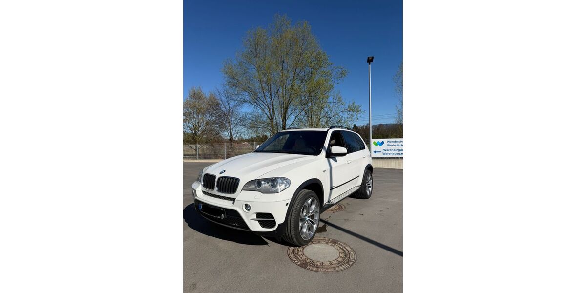 BMW X5 200.000 km 14.000 &euro; Rosenheim 83026
