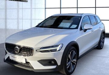 Volvo V60 Cross Country 10.890 km 41.990 &euro; Kolbermoor 83059