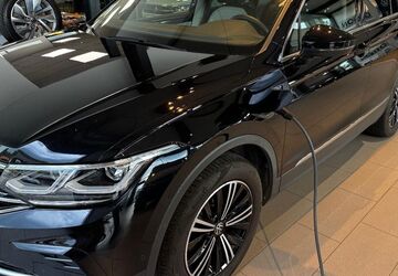 VW Tiguan 47.126 km 30.290 &euro; Bad Endorf 83093