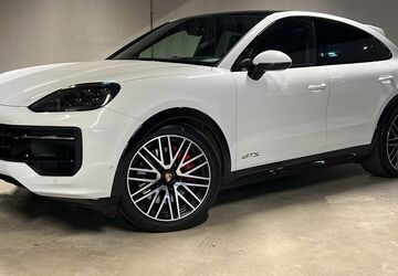 Porsche Cayenne 23.700 km 131.890 &euro; Raubling 83064