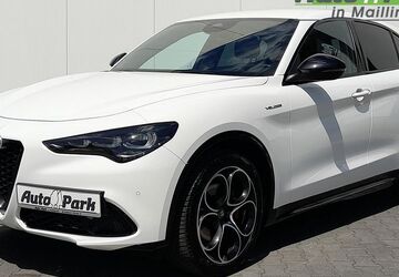 Alfa Romeo Stelvio 15.400 km 38.939 &euro; Tuntenhausen 83104