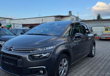 Citroen C4 Picasso 98.000 km 9.590 &euro; Rosenheim 83026